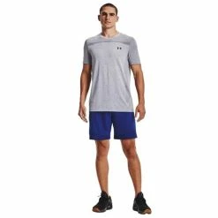 Under Armour Gents Seamless Polo Shirt Mod Grey - Black (011) -Cheap Footwear Store P 1361131UNDERARMOURSHIRTGREY011GENTS 2 L