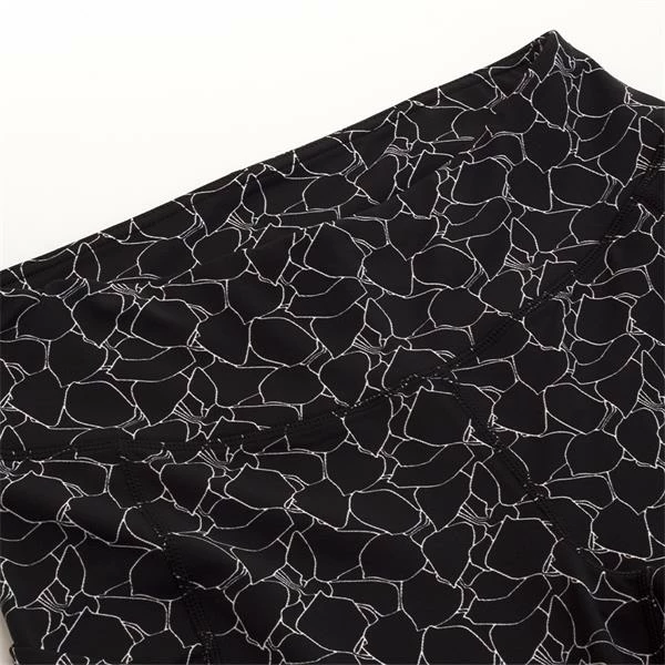 Calvin Klein Golf Ladies Capri Leggings 20" Black - White 5 Calvin Klein Golf Ladies Capri Leggings 20" Black - White - Image 3